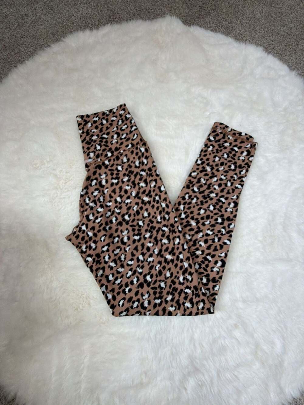 Aerie Offline Real Me High-Waisted Crossover Leopard Print Leggings